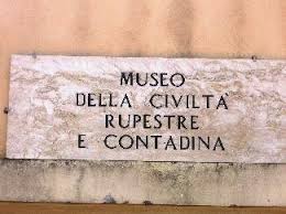 La Città di Pietra di Zungri - Grotte Rupestri